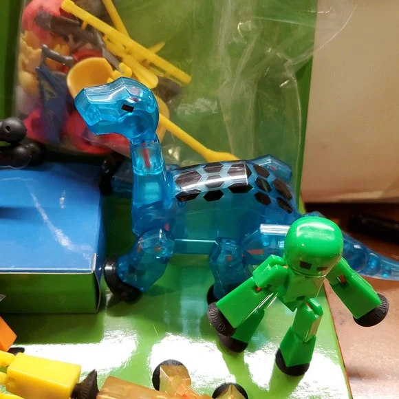 StikBot Collection with StikBot Studio - Picture 5 of 15